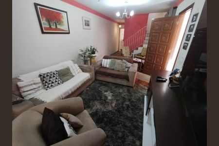 Casa à venda com 119m², 3 quartos e 2 vagas