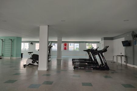 Apartamento para alugar com 44m², 2 quartos e 1 vaga Apartamento para alugar com 44m², 2 quartos e 1 vagaÁrea comum - Academia