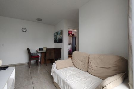 Apartamento para alugar com 44m², 2 quartos e 1 vaga Apartamento para alugar com 44m², 2 quartos e 1 vagaSala/Cozinha