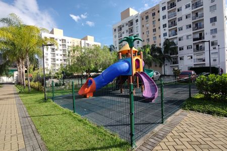 Apartamento para alugar com 44m², 2 quartos e 1 vaga Apartamento para alugar com 44m², 2 quartos e 1 vagaÁrea comum - Playground