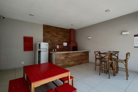 Apartamento para alugar com 44m², 2 quartos e 1 vaga Apartamento para alugar com 44m², 2 quartos e 1 vagaÁrea comum - Churrasqueira