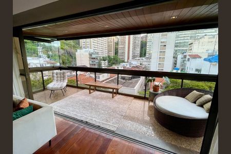 Apartamento para alugar com 533m², 5 quartos e 1 vaga