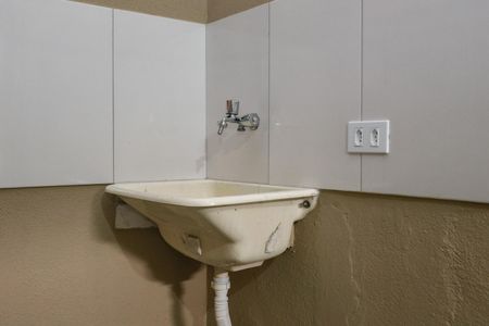 Casa para alugar com 53m², 1 quarto e sem vaga Casa para alugar com 53m², 1 quarto e sem vagaÁrea de Serviço