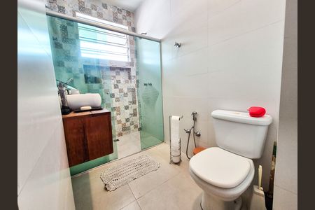 Apartamento à venda com 118m², 3 quartos e sem vaga Apartamento à venda com 118m², 3 quartos e sem vagaBanheiro