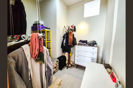 Apartamento à venda com 118m², 3 quartos e sem vaga Apartamento à venda com 118m², 3 quartos e sem vagaCloset do Quarto 2
