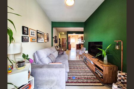 Apartamento à venda com 118m², 3 quartos e sem vaga Apartamento à venda com 118m², 3 quartos e sem vagaSala