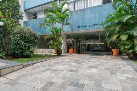 Apartamento para alugar com 108m², 2 quartos e 1 vaga Apartamento para alugar com 108m², 2 quartos e 1 vagaÁrea comum - Entrada do Condomínio