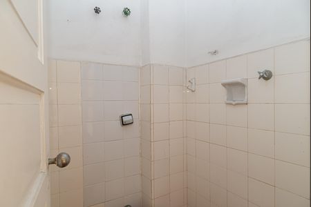Apartamento para alugar com 108m², 2 quartos e 1 vaga Apartamento para alugar com 108m², 2 quartos e 1 vagaBanheiro de Serviço