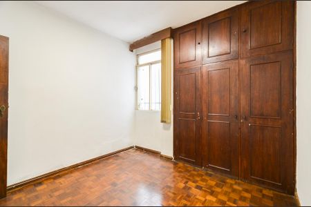 Apartamento para alugar com 200m², 4 quartos e 2 vagas Apartamento para alugar com 200m², 4 quartos e 2 vagasQuarto 2