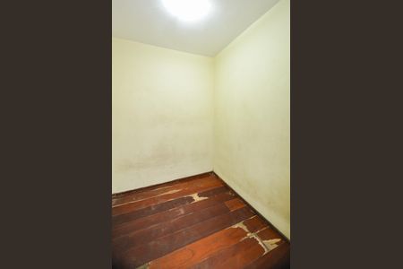 Apartamento para alugar com 200m², 4 quartos e 2 vagas Apartamento para alugar com 200m², 4 quartos e 2 vagasQuarto de Serviço