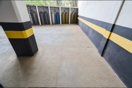 Apartamento para alugar com 200m², 4 quartos e 2 vagas Apartamento para alugar com 200m², 4 quartos e 2 vagasGaragem