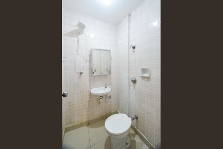 Apartamento para alugar com 200m², 4 quartos e 2 vagas Apartamento para alugar com 200m², 4 quartos e 2 vagasBanheiro de serviço