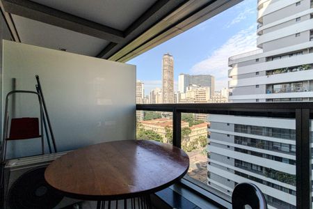 Varanda de kitnet/studio para alugar com 1 quarto, 25m² em República, São Paulo