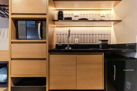 Studio para alugar com 25m², 1 quarto e sem vaga Studio para alugar com 25m², 1 quarto e sem vagaCozinha