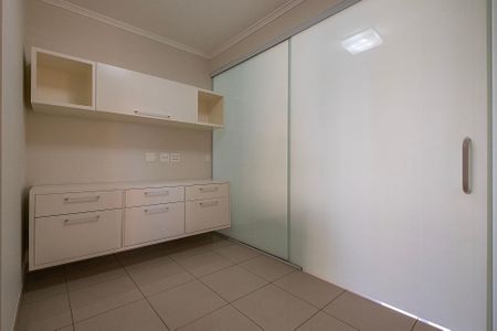 Apartamento à venda com 318m², 4 quartos e 5 vagas Apartamento à venda com 318m², 4 quartos e 5 vagasCozinha - Copa