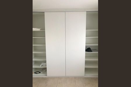Apartamento para alugar com 56m², 2 quartos e 1 vaga Apartamento para alugar com 56m², 2 quartos e 1 vagaQuarto