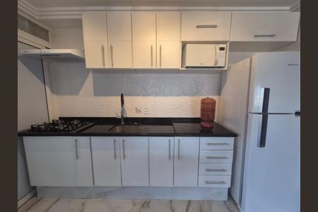 Apartamento para alugar com 56m², 2 quartos e 1 vaga Apartamento para alugar com 56m², 2 quartos e 1 vagaCozinha