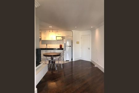 Apartamento para alugar com 56m², 2 quartos e 1 vaga Apartamento para alugar com 56m², 2 quartos e 1 vagaCozinha