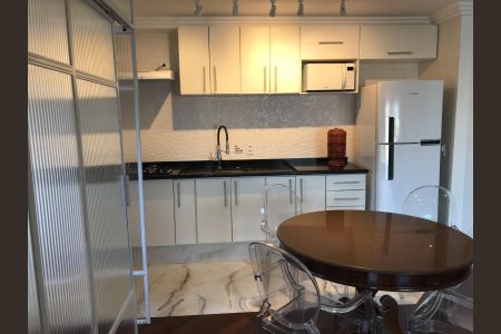 Apartamento para alugar com 56m², 2 quartos e 1 vaga Apartamento para alugar com 56m², 2 quartos e 1 vagaCozinha
