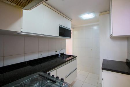Apartamento à venda com 52m², 2 quartos e 1 vaga Apartamento à venda com 52m², 2 quartos e 1 vagaCozinha