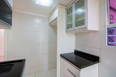 Apartamento à venda com 52m², 2 quartos e 1 vaga Apartamento à venda com 52m², 2 quartos e 1 vagaCozinha