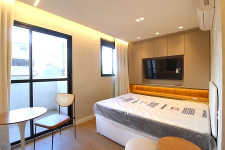 Sala/Quarto de casa de condomínio para alugar com 1 quarto, 24m² em Moema, São Paulo