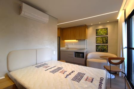 Sala/Quarto de casa de condomínio para alugar com 1 quarto, 24m² em Moema, São Paulo