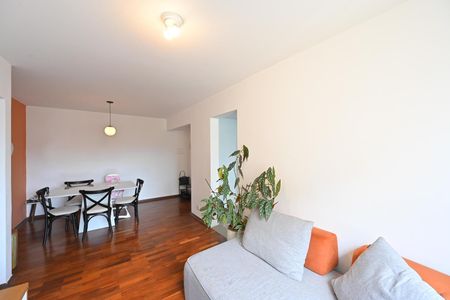 Apartamento para alugar com 70m², 2 quartos e 1 vaga Apartamento para alugar com 70m², 2 quartos e 1 vagaSala
