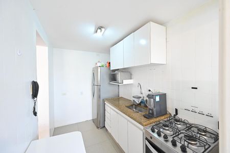 Apartamento para alugar com 70m², 2 quartos e 1 vaga Apartamento para alugar com 70m², 2 quartos e 1 vagaCozinha