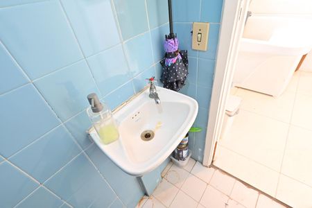 Apartamento para alugar com 70m², 2 quartos e 1 vaga Apartamento para alugar com 70m², 2 quartos e 1 vagaBanheiro de serviço