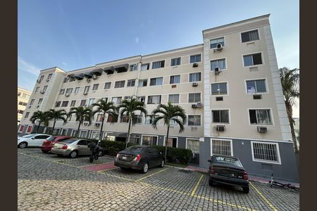 Apartamento para alugar com 45m², 2 quartos e 1 vagaFachada + placa