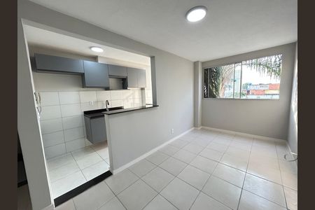 Sala de apartamento para alugar com 2 quartos, 45m² em Honório Gurgel, Rio de Janeiro