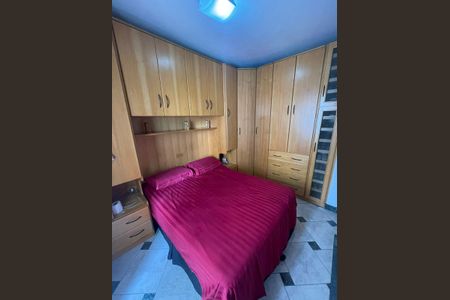 Apartamento à venda com 67m², 2 quartos e 1 vagaQuarto 2