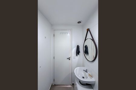 Studio para alugar com 37m², 1 quarto e sem vaga Studio para alugar com 37m², 1 quarto e sem vagaBanheiro