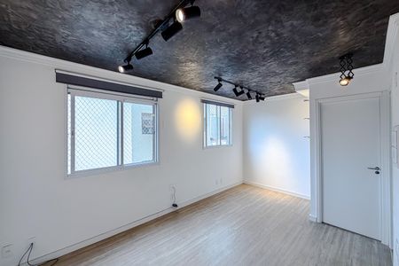 Sala de kitnet/studio para alugar com 1 quarto, 37m² em Cambuci, São Paulo