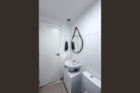 Studio para alugar com 37m², 1 quarto e sem vaga Studio para alugar com 37m², 1 quarto e sem vagaBanheiro