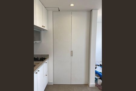 Studio para alugar com 34m², 1 quarto e sem vaga Studio para alugar com 34m², 1 quarto e sem vagaÁrea de Serviço