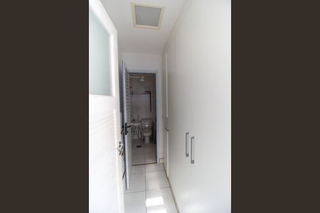 Apartamento para alugar com 100m², 2 quartos e 2 vagas Apartamento para alugar com 100m², 2 quartos e 2 vagasDespensa