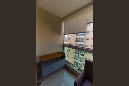 Apartamento para alugar com 100m², 2 quartos e 2 vagas Apartamento para alugar com 100m², 2 quartos e 2 vagasVaranda