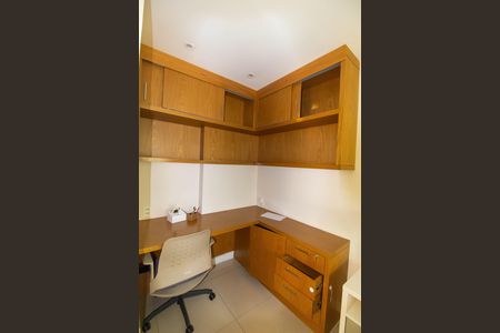 Apartamento para alugar com 100m², 2 quartos e 2 vagas Apartamento para alugar com 100m², 2 quartos e 2 vagas Suíte