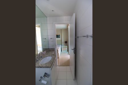 Apartamento para alugar com 100m², 2 quartos e 2 vagas Apartamento para alugar com 100m², 2 quartos e 2 vagasBanheiro da Suíte