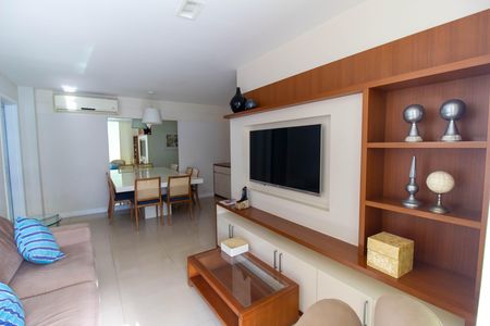 Apartamento para alugar com 100m², 2 quartos e 2 vagas Apartamento para alugar com 100m², 2 quartos e 2 vagasSala