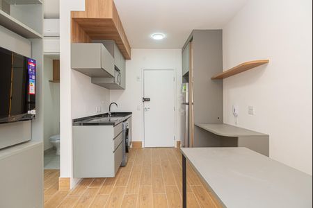 Sala de kitnet/studio para alugar com 1 quarto, 34m² em Consolação, São Paulo