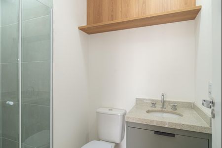 Studio para alugar com 34m², 1 quarto e 1 vaga Studio para alugar com 34m², 1 quarto e 1 vagaBanheiro