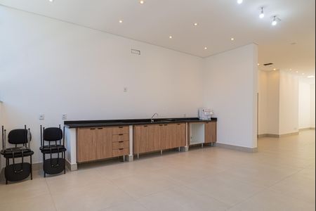 Studio para alugar com 34m², 1 quarto e 1 vaga Studio para alugar com 34m², 1 quarto e 1 vagaÁrea comum - Salão de festas