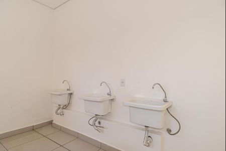 Studio para alugar com 34m², 1 quarto e 1 vaga Studio para alugar com 34m², 1 quarto e 1 vagaÁrea comum - Lavanderia