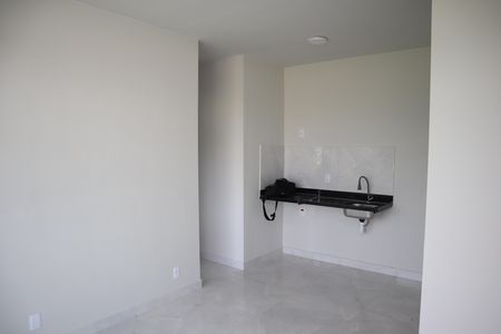 COZINHA de apartamento para alugar com 1 quarto, 33m² em Recreio dos Bandeirantes, Rio de Janeiro