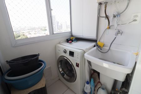 Apartamento à venda com 65m², 3 quartos e 2 vagasCozinha e Área de Serviço