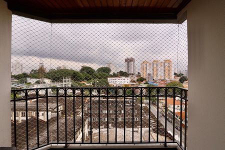 Sacada de apartamento à venda com 3 quartos, 75m² em Vila Bertioga, São Paulo