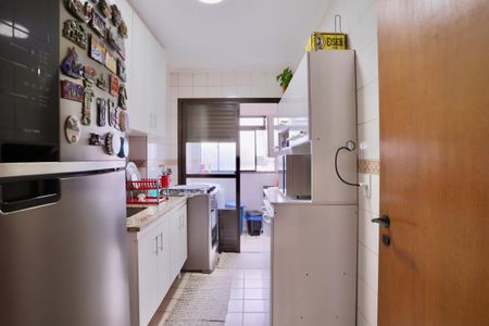 Apartamento à venda com 75m², 3 quartos e 2 vagas Apartamento à venda com 75m², 3 quartos e 2 vagasCozinha